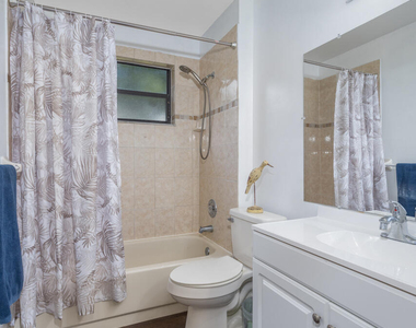 6537 Se Federal Highway - Photo Thumbnail 16