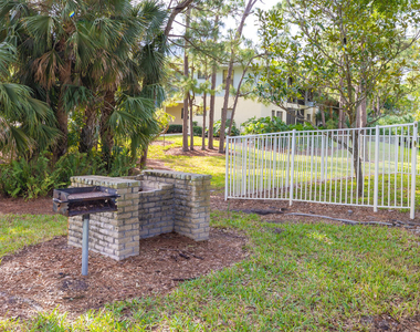 6537 Se Federal Highway - Photo Thumbnail 19