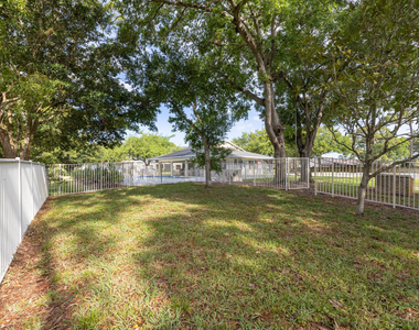 6537 Se Federal Highway - Photo Thumbnail 20