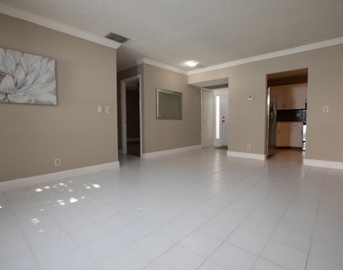 2738 S Carambola Circle S - Photo Thumbnail 9