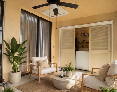 2738 S Carambola Circle S - Photo Thumbnail 23