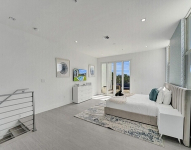 1220 Ne 15th Avenue - Photo Thumbnail 26