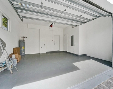 1220 Ne 15th Avenue - Photo Thumbnail 5