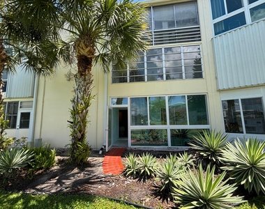 105 E Wellington - Photo Thumbnail 6