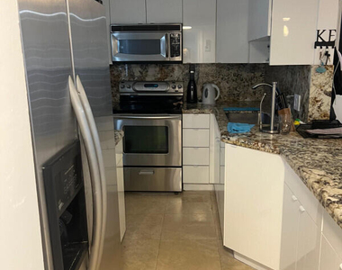3601 Ne 170th Street - Photo Thumbnail 9
