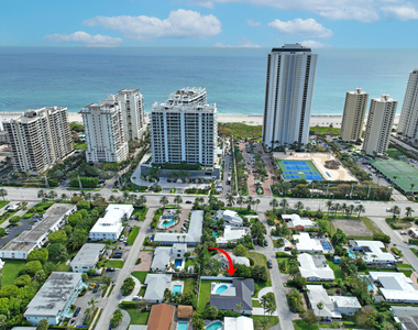 1248 N Harbor Drive - Photo Thumbnail 63