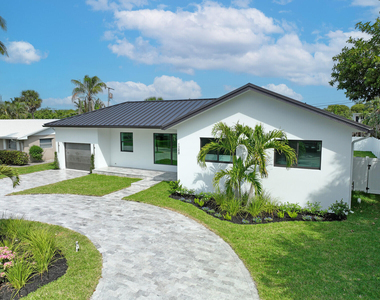 1248 N Harbor Drive - Photo Thumbnail 50