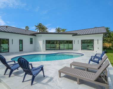 1248 N Harbor Drive - Photo Thumbnail 44