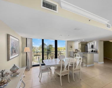 3000 N Ocean Drive - Photo Thumbnail 8