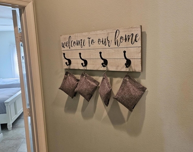 8227 Mulligan Circle - Photo Thumbnail 6
