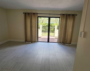 8801 W Sample Road - Photo Thumbnail 3
