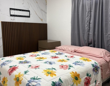 136 N 24th Avenue - Photo Thumbnail 5