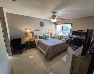 3760 Nw 19th Street - Photo Thumbnail 24