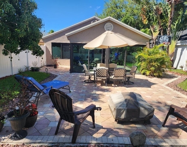 3760 Nw 19th Street - Photo Thumbnail 27
