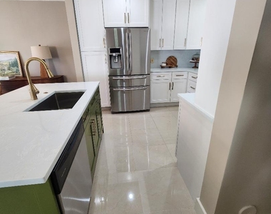 3760 Nw 19th Street - Photo Thumbnail 6