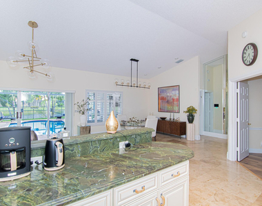 8410 Brussels Way - Photo Thumbnail 8
