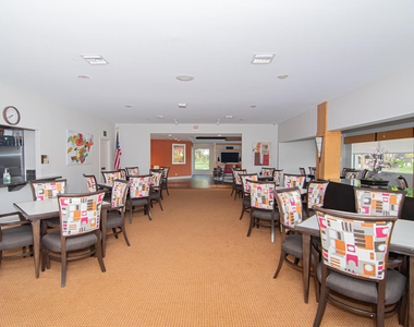 8410 Brussels Way - Photo Thumbnail 50