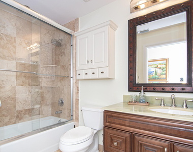 8410 Brussels Way - Photo Thumbnail 25