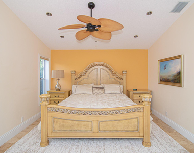 8410 Brussels Way - Photo Thumbnail 18