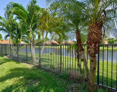 8410 Brussels Way - Photo Thumbnail 37