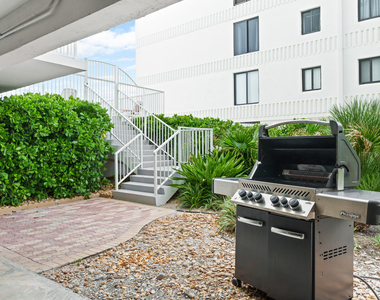 3580 S Ocean Boulevard - Photo Thumbnail 8