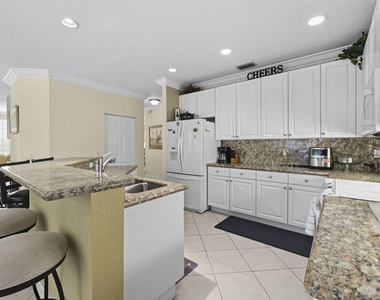 8492 Breezy Oak Way - Photo Thumbnail 7