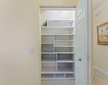 8492 Breezy Oak Way - Photo Thumbnail 8