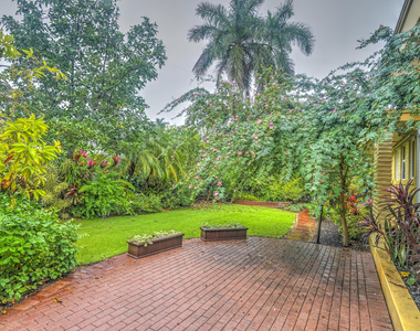 216 32nd Street - Photo Thumbnail 28