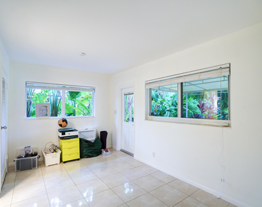 216 32nd Street - Photo Thumbnail 13