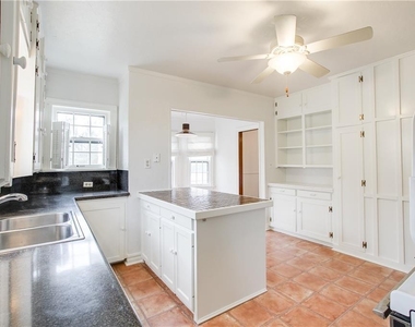 1600 Nw 38th Street - Photo Thumbnail 11