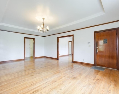 1600 Nw 38th Street - Photo Thumbnail 3