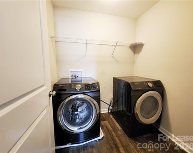 4925 Grace View Drive - Photo Thumbnail 25