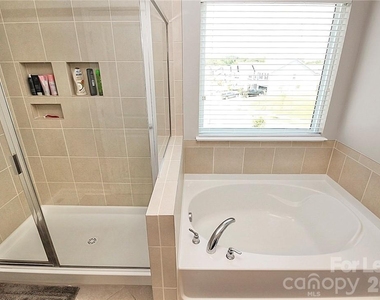 4925 Grace View Drive - Photo Thumbnail 24