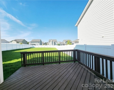 4925 Grace View Drive - Photo Thumbnail 1