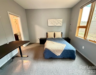 305 Mcninch Street - Photo Thumbnail 24