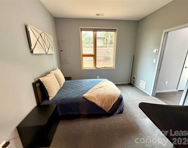 305 Mcninch Street - Photo Thumbnail 25