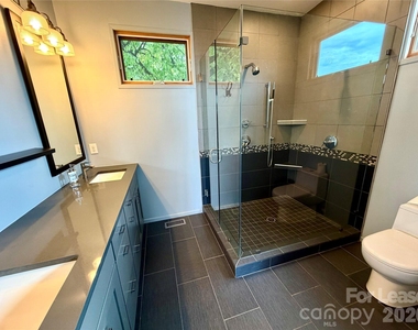 305 Mcninch Street - Photo Thumbnail 17
