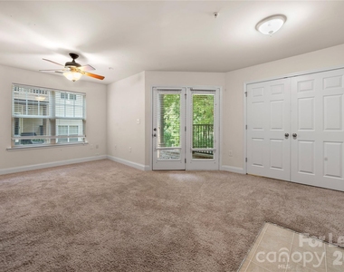 6441 Terrace View Court - Photo Thumbnail 11