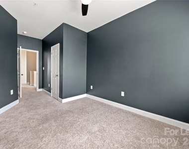 6441 Terrace View Court - Photo Thumbnail 20