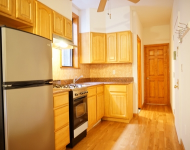 125 East 88th Street - Photo Thumbnail 4