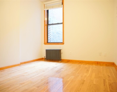 125 East 88th Street - Photo Thumbnail 1