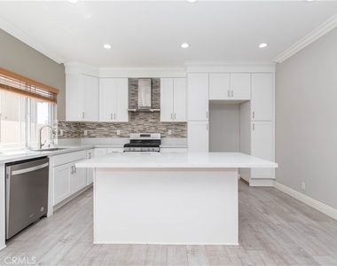 1318 Lukens Court - Photo Thumbnail 5