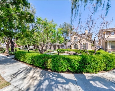 1318 Lukens Court - Photo Thumbnail 31