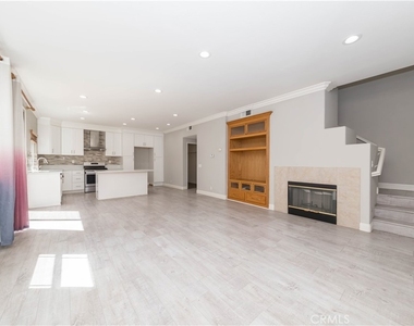 1318 Lukens Court - Photo Thumbnail 3