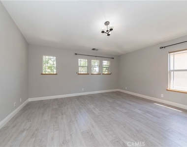 1318 Lukens Court - Photo Thumbnail 13