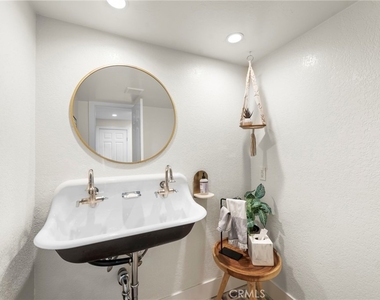 12628 Newport Avenue - Photo Thumbnail 14