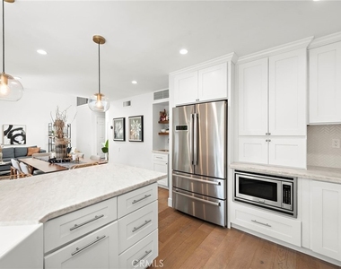 12628 Newport Avenue - Photo Thumbnail 8
