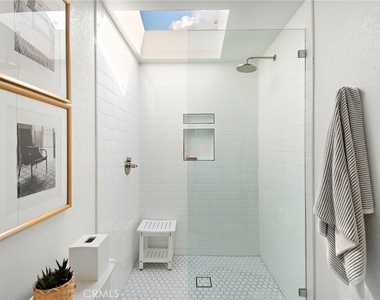 12628 Newport Avenue - Photo Thumbnail 20