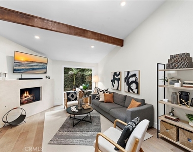12628 Newport Avenue - Photo Thumbnail 6