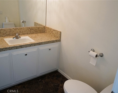 5226 Los Diegos Way - Photo Thumbnail 23